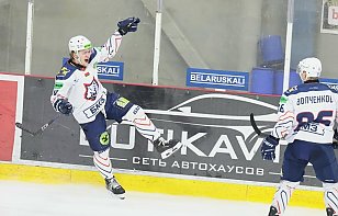 «Раз 60 за карьеру так бросал – ни разу не попадал». Спат и Кораблев – про первую победу в плей-офф