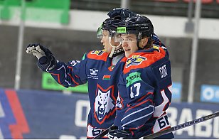 Спат сделал дубль и набрал 100-е очко в экстралиге, а «Металлург» победил дома «Локомотив»