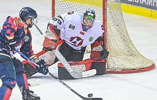 «Металлург» прервал серию из 10 домашних побед подряд в плей-офф