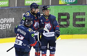 «Металлург» открыл счет на 25-й секунде, но минимально уступил дома «Витебску»