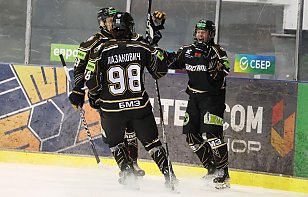 «Белсталь» забросила «Рысям» 15 шайб за два матча, Тюликов оформил четвертый шатаут в сезоне